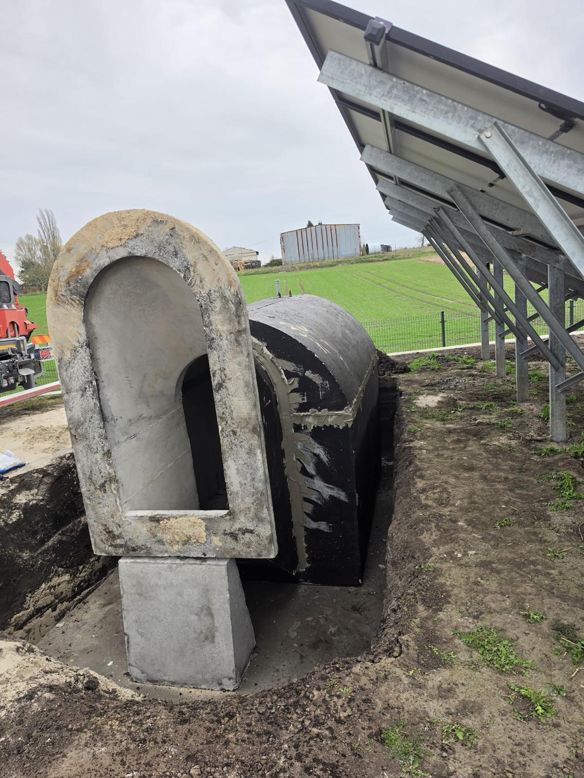 Piwniczka betonowa Piwniczka betonowa